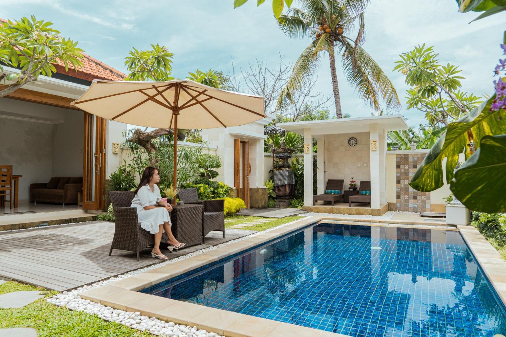 Villa Nugraha Lovina Private Pool 싱가라자 외부 사진