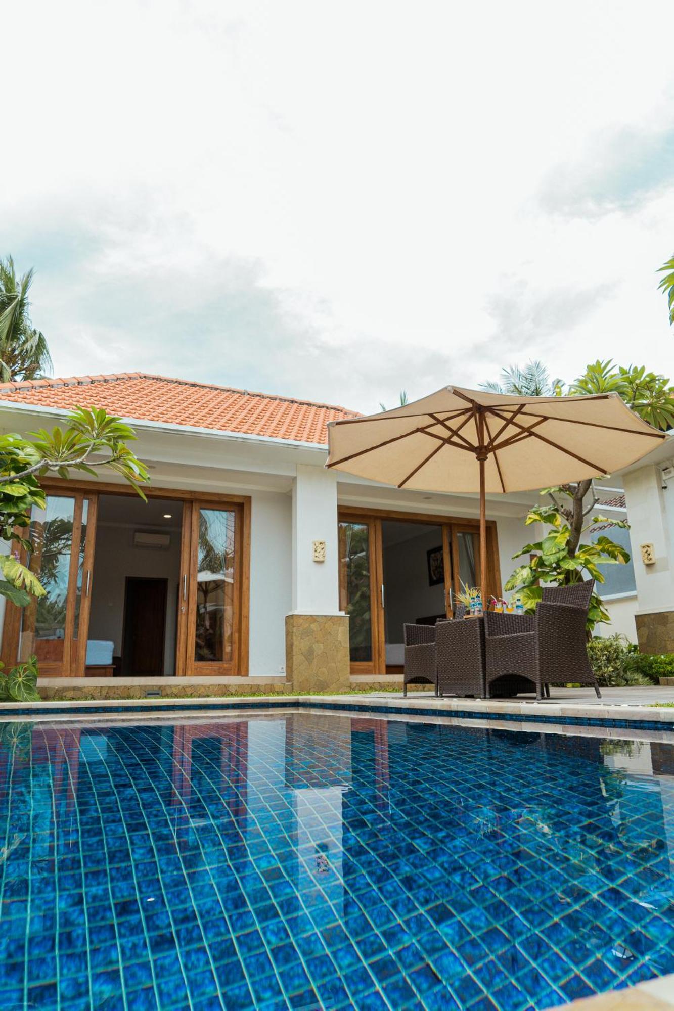 Villa Nugraha Lovina Private Pool 싱가라자 외부 사진
