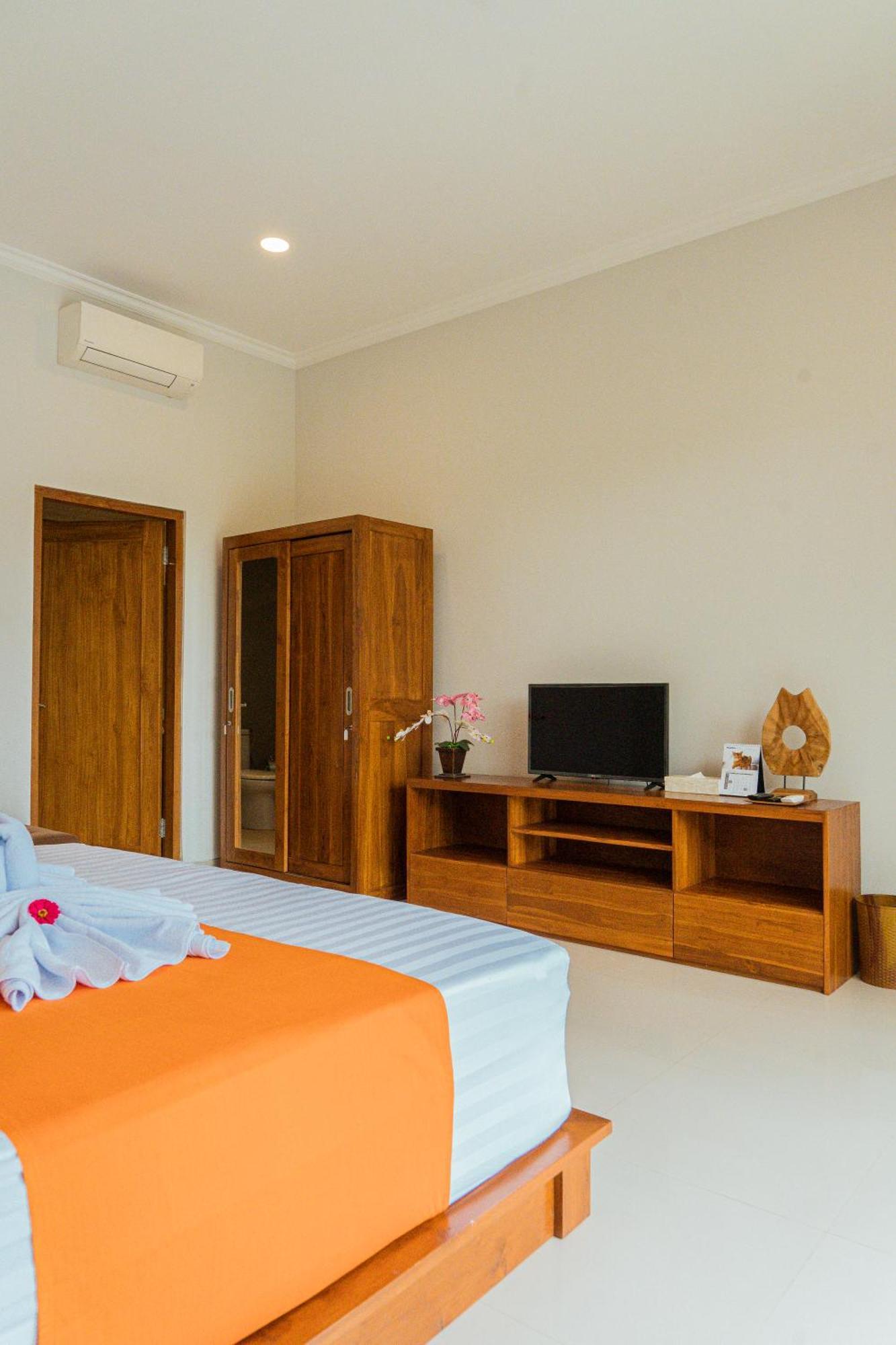 Villa Nugraha Lovina Private Pool 싱가라자 외부 사진